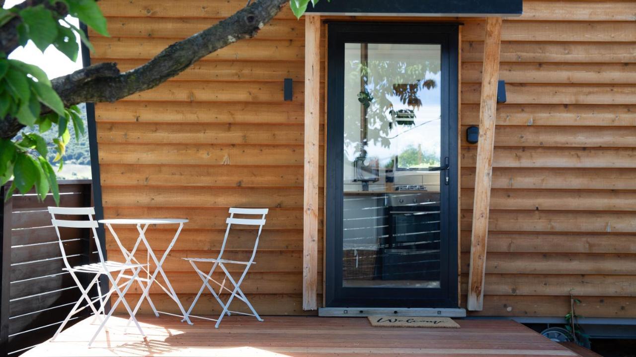 Апартаменти Tiny House With Mountain Views, Indoor And Outdoor Fire, Private Courtyard Garden Ванака Екстер'єр фото